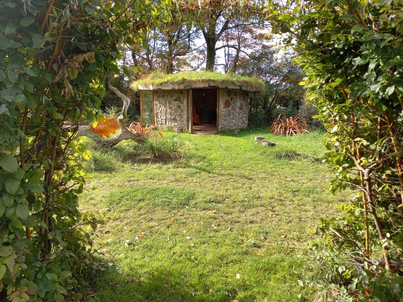 Skanda Vale Hospice Garden